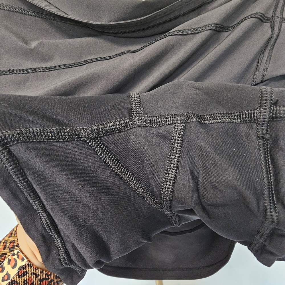 lululemon Pace Rival Skort Regular 13" SZ 8 - Picture 6 of 7